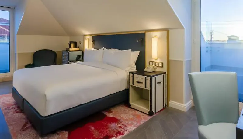 Hotel The Emerald House Lisbon - Curio Collection By Hilton