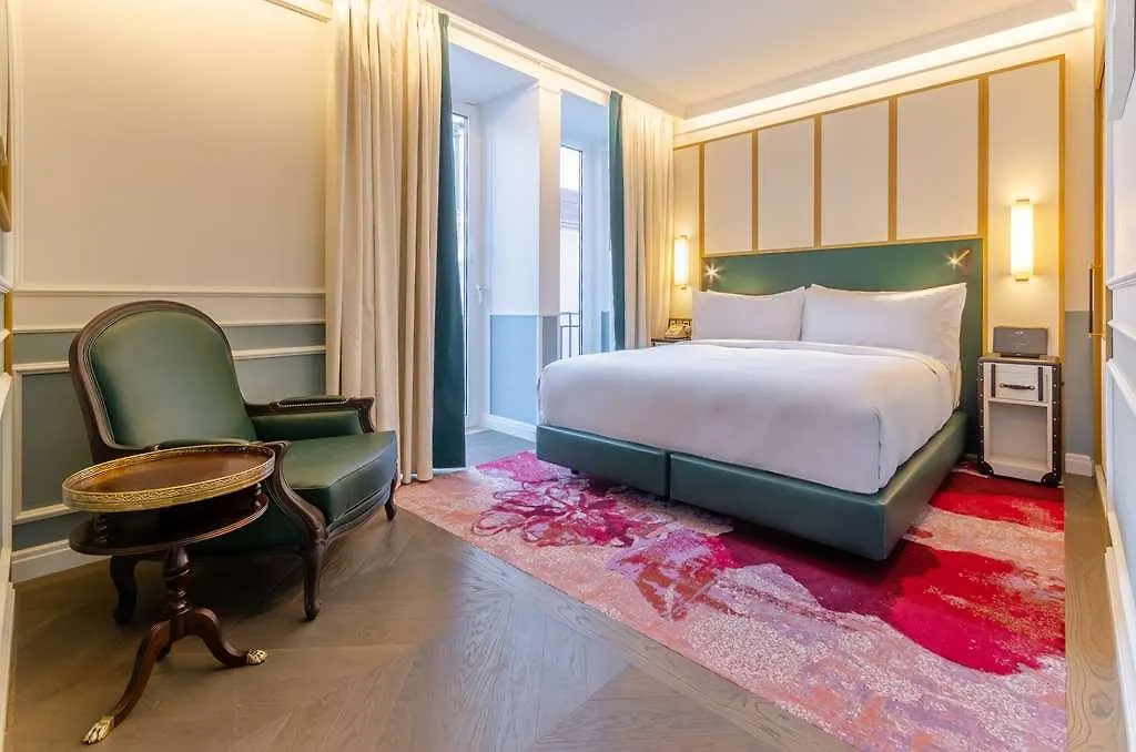 Hotel The Emerald House Lisbon - Curio Collection By Hilton