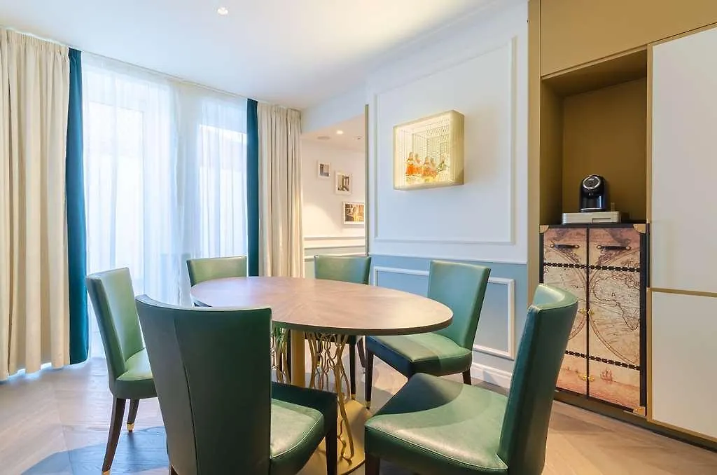 Hotel The Emerald House Lisbon - Curio Collection By Hilton