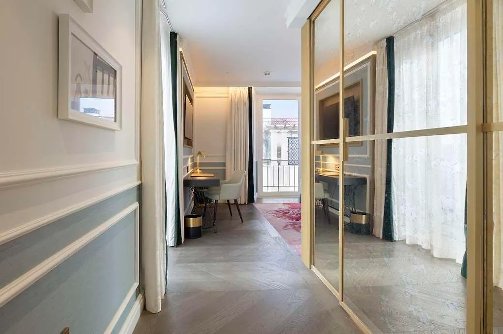 The Emerald House Lisbon - Curio Collection By Hilton Hotel