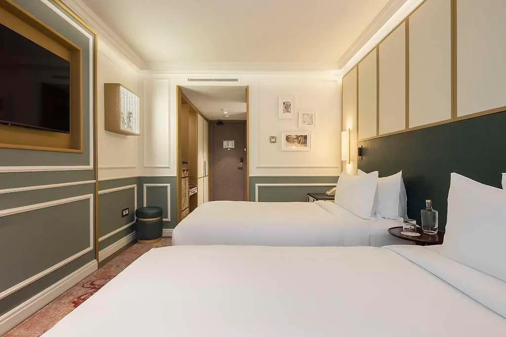Hotel The Emerald House Lisbon - Curio Collection By Hilton