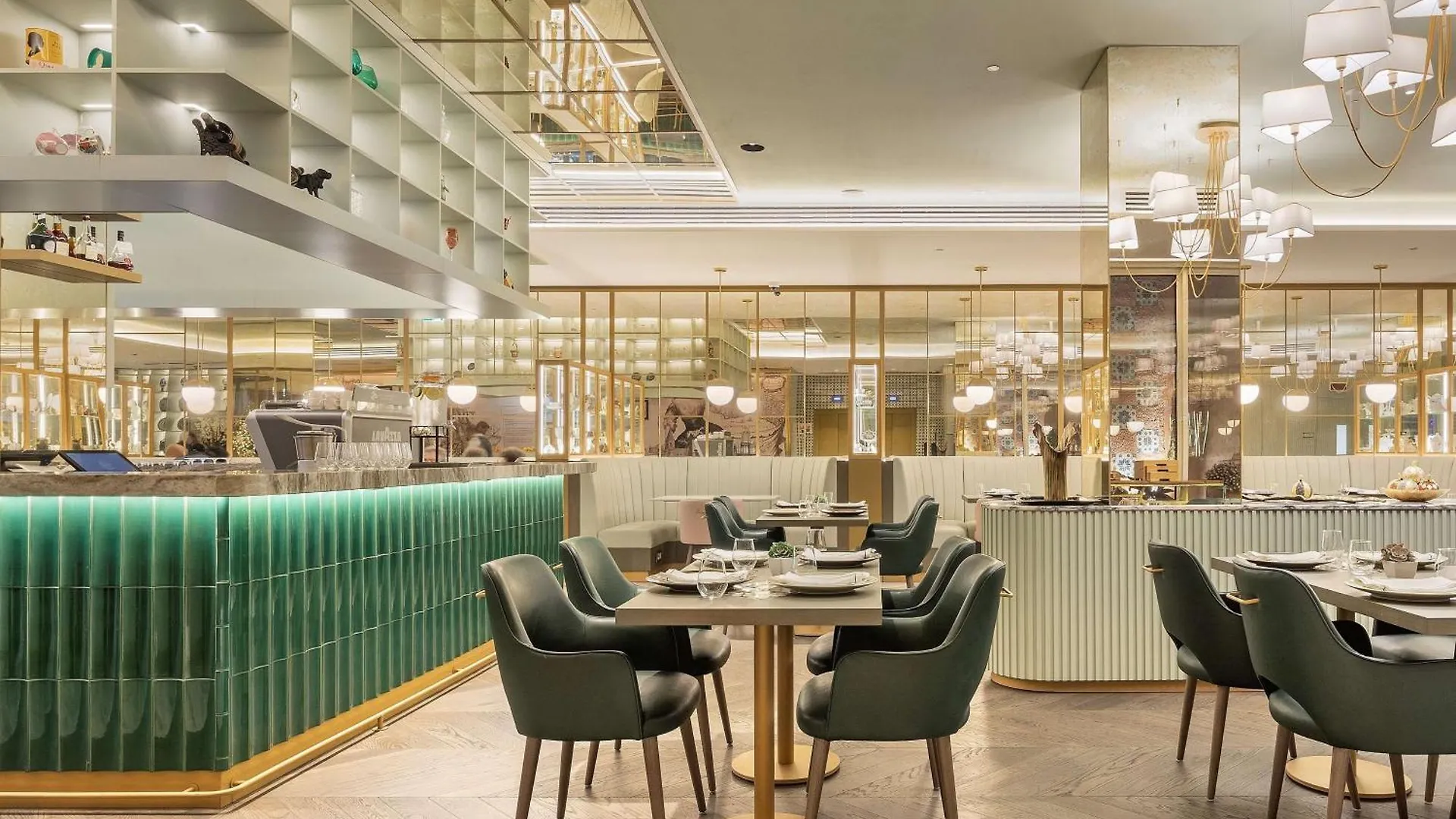 Hotel The Emerald House Lisbon - Curio Collection By Hilton