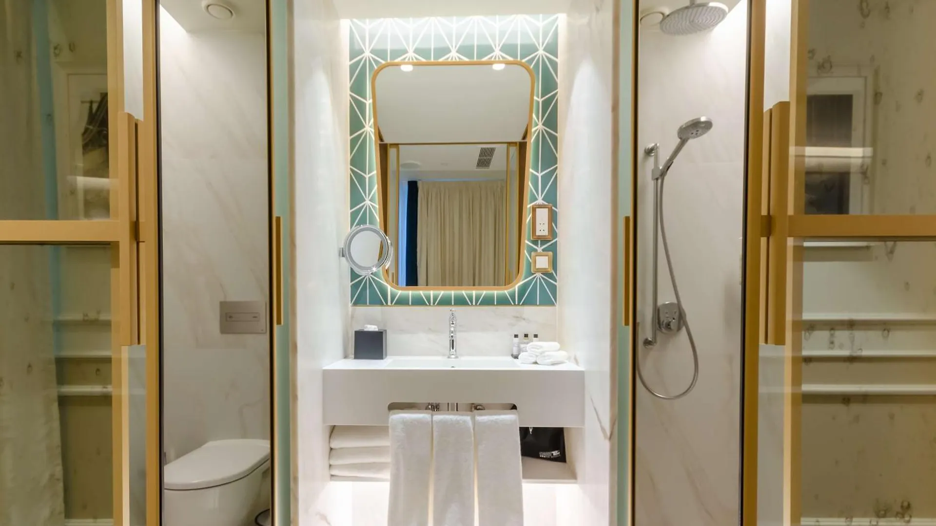 **** Hotel The Emerald House Lisbon - Curio Collection By Hilton Portugal