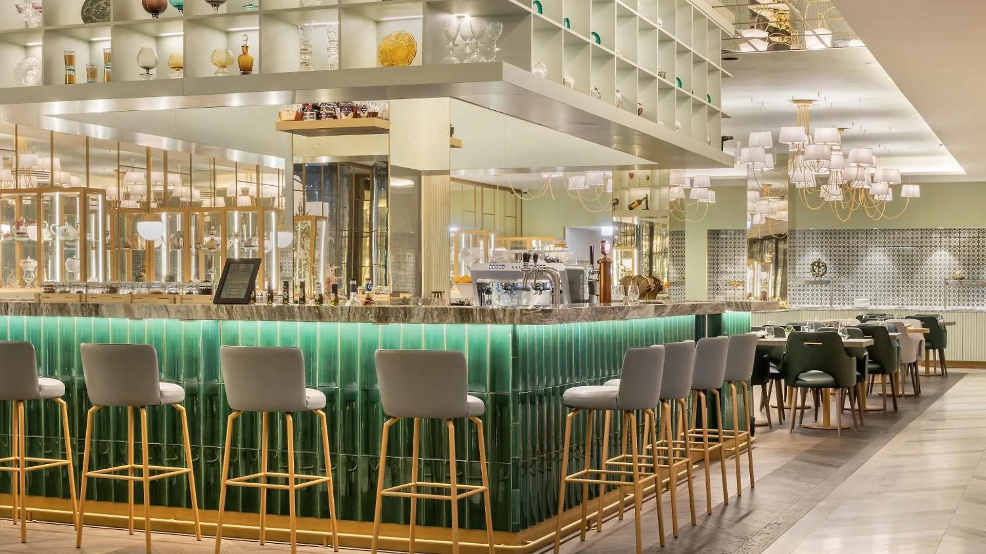 The Emerald House Lisbon - Curio Collection By Hilton